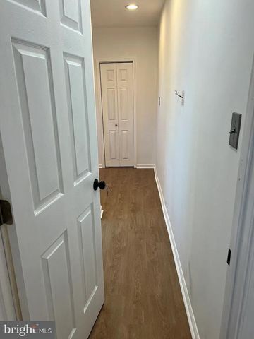 308 W QUEEN LN, Philadelphia, PA 19144