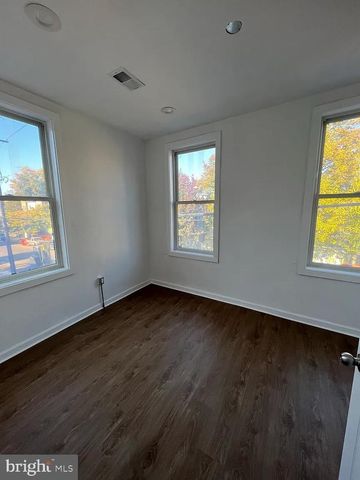 308 W QUEEN LN, Philadelphia, PA 19144
