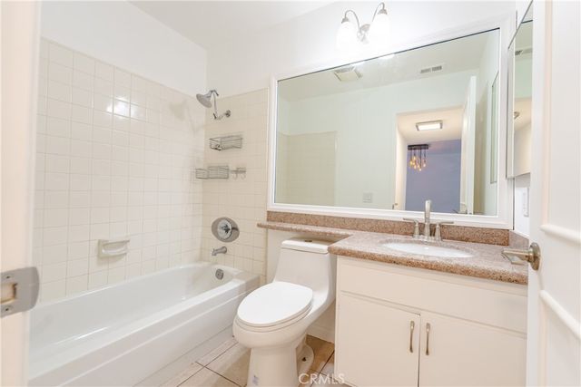 26129 McBean Parkway 43, Valencia, CA 91355