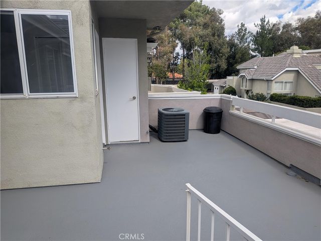 26129 McBean Parkway 43, Valencia, CA 91355