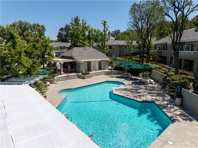 26129 McBean Parkway 43, Valencia, CA 91355