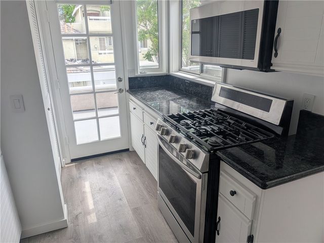 26129 McBean Parkway 43, Valencia, CA 91355