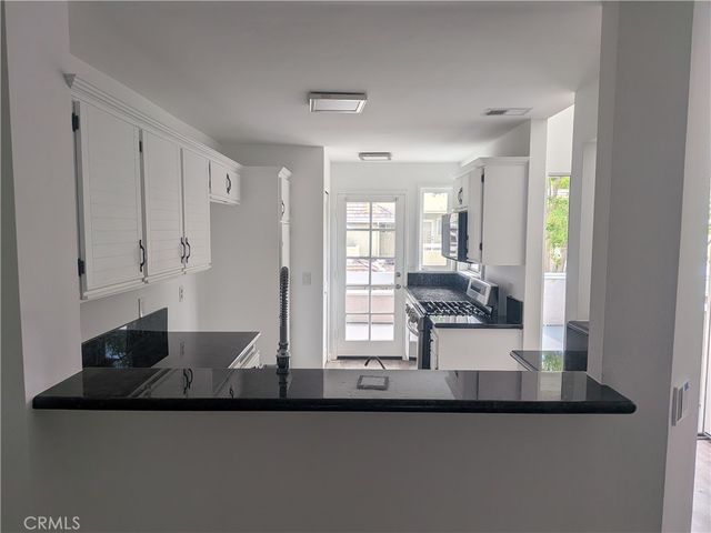 26129 McBean Parkway 43, Valencia, CA 91355