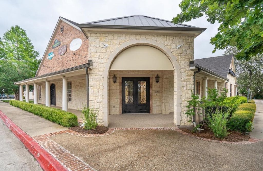 5601 Virginia Parkway 1, Mckinney, TX 75071