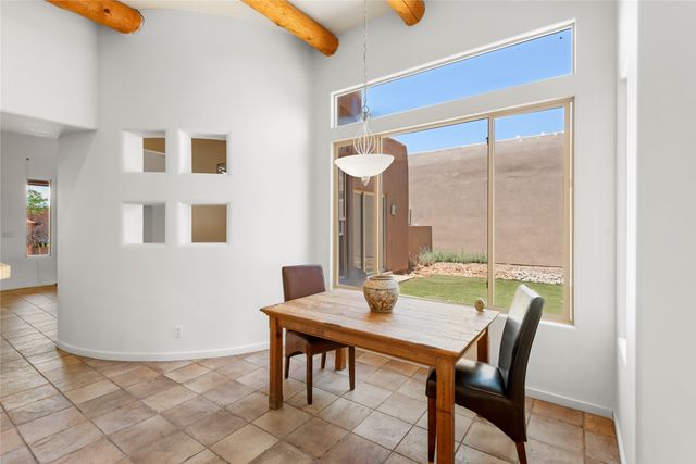 10 Bajada Place, Santa Fe, NM 87508