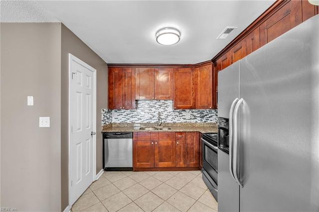 1781 Kitimal DR, Virginia Beach, VA 23454