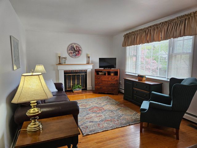 144 BRYN MAWR AVE, Lansdowne, PA 19050