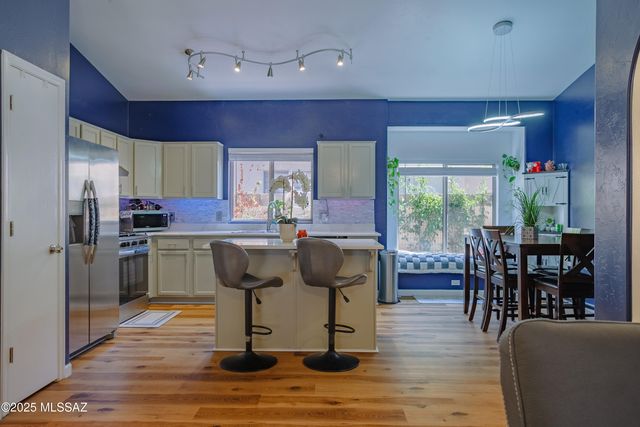 6489 W Wenden Way, Tucson, AZ 85743