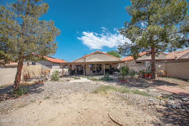 6489 W Wenden Way, Tucson, AZ 85743