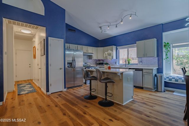 6489 W Wenden Way, Tucson, AZ 85743