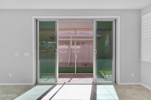 2379 W Whisper Rock Trail, Phoenix, AZ 85085