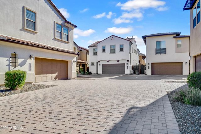 2379 W Whisper Rock Trail, Phoenix, AZ 85085