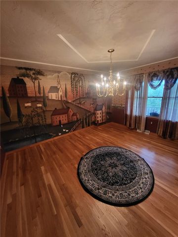 56 Lanik Rd, Bentleyville, PA 15314