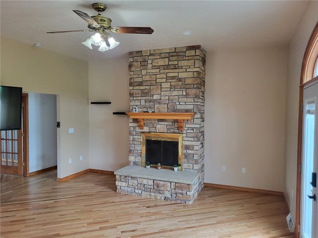 56 Lanik Rd, Bentleyville, PA 15314