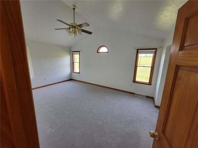 56 Lanik Rd, Bentleyville, PA 15314