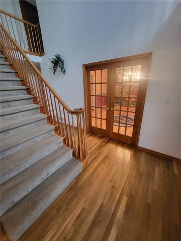 56 Lanik Rd, Bentleyville, PA 15314