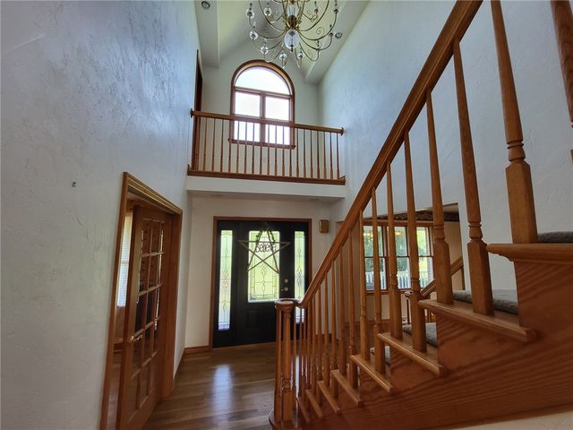56 Lanik Rd, Bentleyville, PA 15314