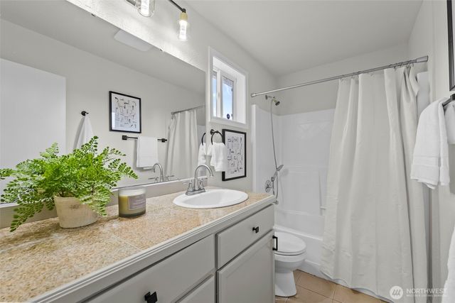 5910 E J Street, Tacoma, WA 98404