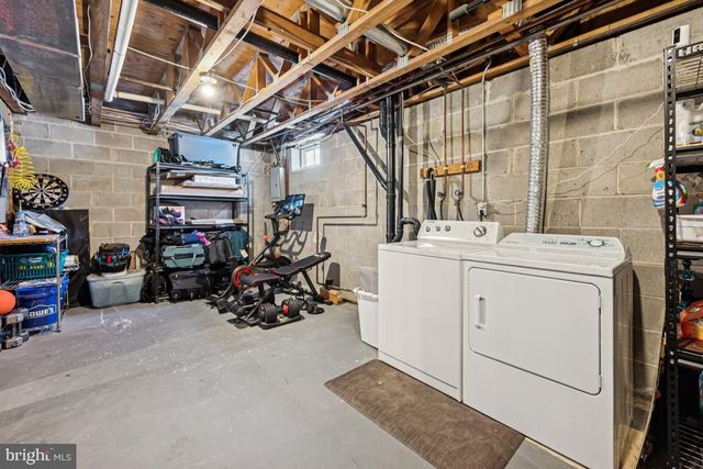 3 SHIRA CT, Eastampton, NJ 08060