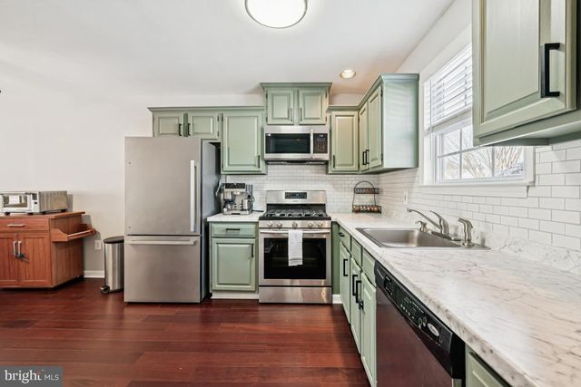 3 SHIRA CT, Eastampton, NJ 08060