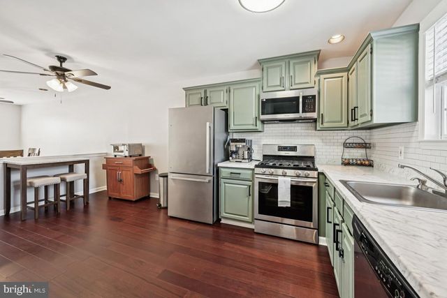 3 SHIRA CT, Eastampton, NJ 08060