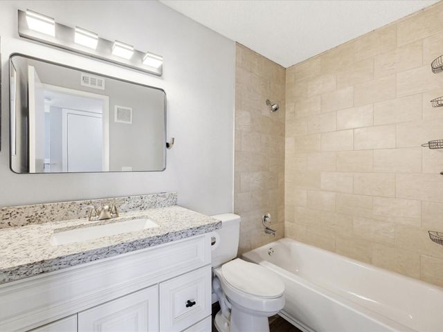 260 El Dorado Boulevard 3206, Houston, TX 77598
