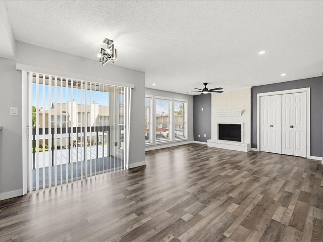 260 El Dorado Boulevard 3206, Houston, TX 77598