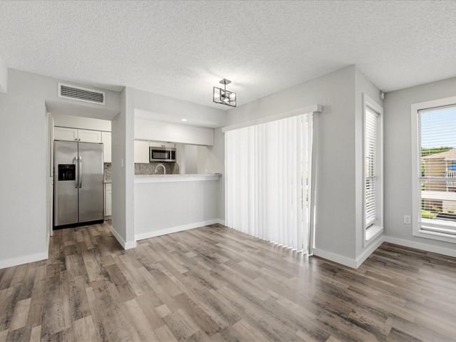 260 El Dorado Boulevard 3206, Houston, TX 77598