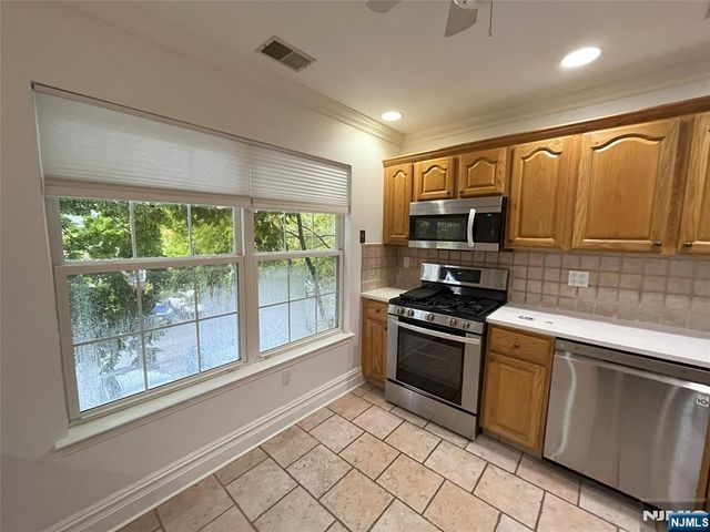 2417 Stanhope Court, Mahwah, NJ 07430