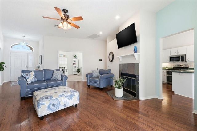 831 BRYSON LOOP, Lakeland, FL 33809