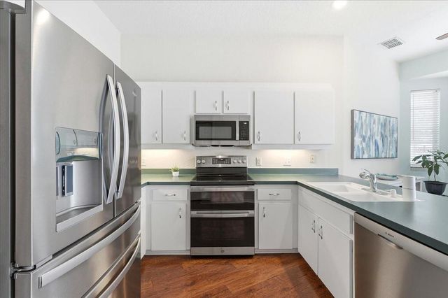 831 BRYSON LOOP, Lakeland, FL 33809