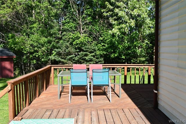 40 North Drive, Lackawanna, NY 14218