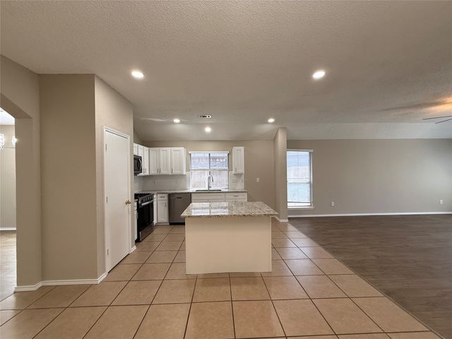 7722 Calypso Drive, Rowlett, TX 75088