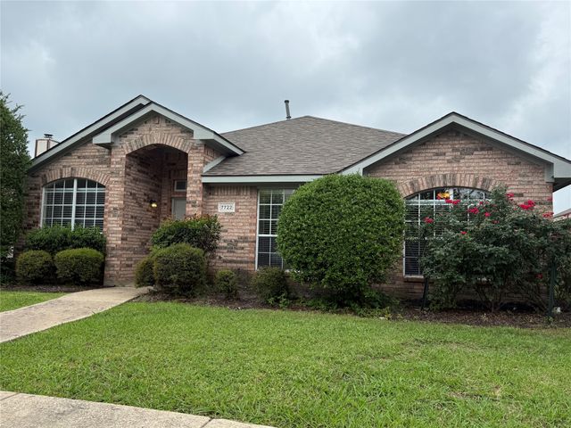 7722 Calypso Drive, Rowlett, TX 75088