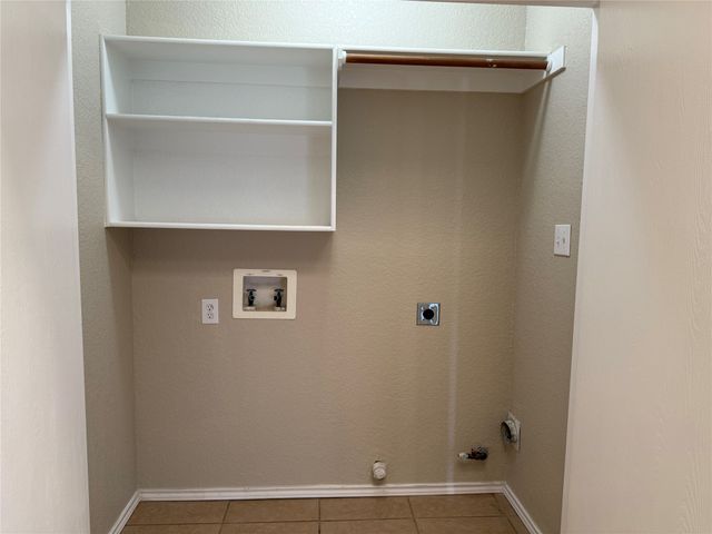 7722 Calypso Drive, Rowlett, TX 75088