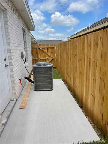 6802 N 56th Lane, Mcallen, TX 78504