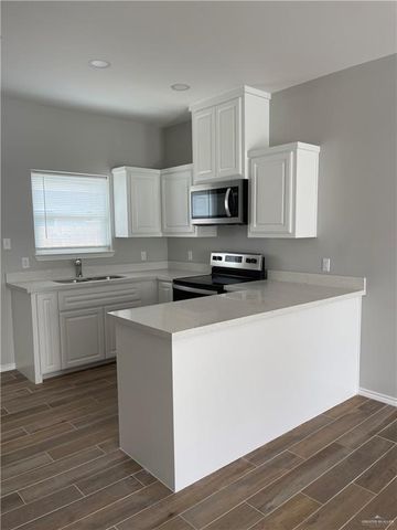 6802 N 56th Lane, Mcallen, TX 78504