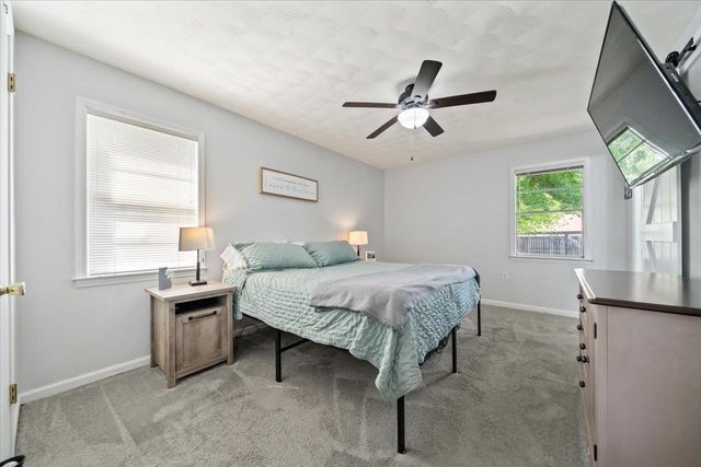 6390 PRAIRIE VIEW DR, Bartlett, TN 38134