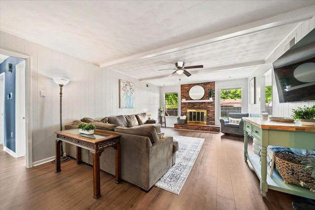 6390 PRAIRIE VIEW DR, Bartlett, TN 38134