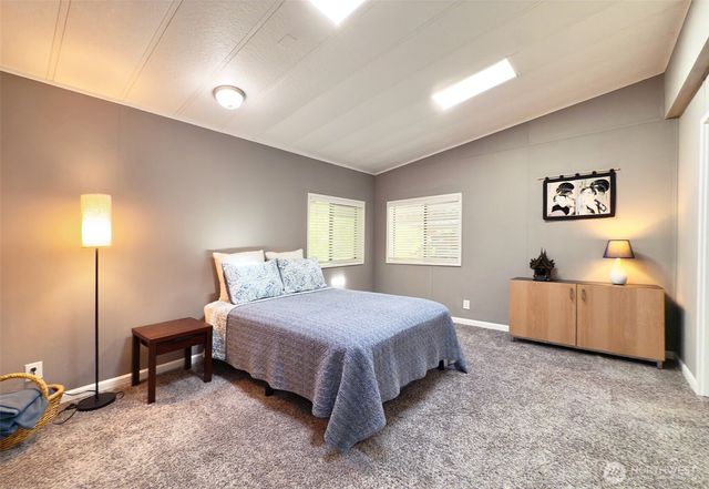 2500 S 370th Street #160, Federal Way, WA 98003