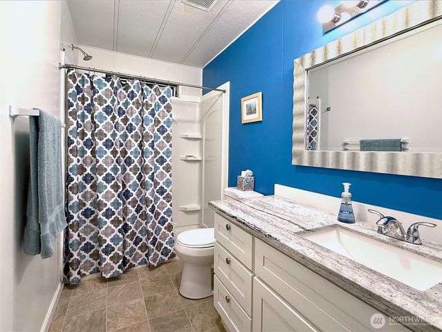 2500 S 370th Street #160, Federal Way, WA 98003