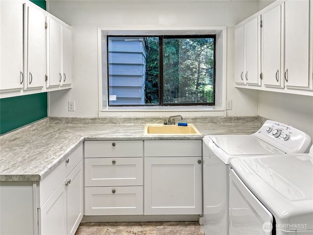 2500 S 370th Street #160, Federal Way, WA 98003