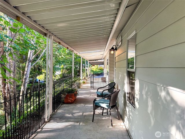 2500 S 370th Street #160, Federal Way, WA 98003