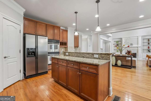 12516 Darvish Lane, Alpharetta, GA 30005