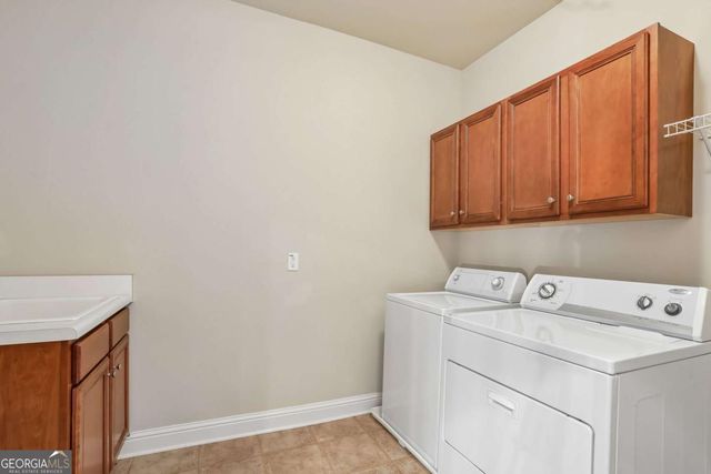 12516 Darvish Lane, Alpharetta, GA 30005