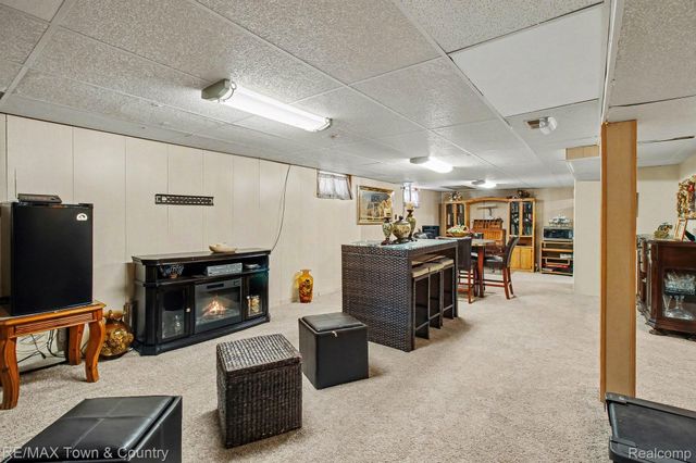 2442 Valley Oaks Circle 35, Flint Charter Township, MI 48532