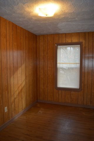 2-4 Clinton Street, Easthampton, MA 01027