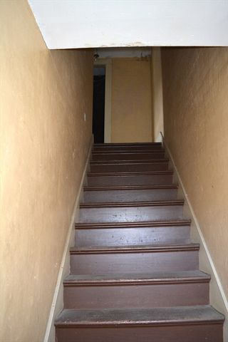 2-4 Clinton Street, Easthampton, MA 01027