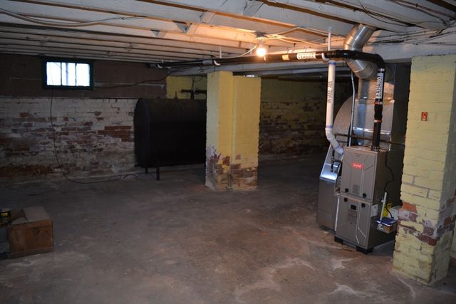 2-4 Clinton Street, Easthampton, MA 01027