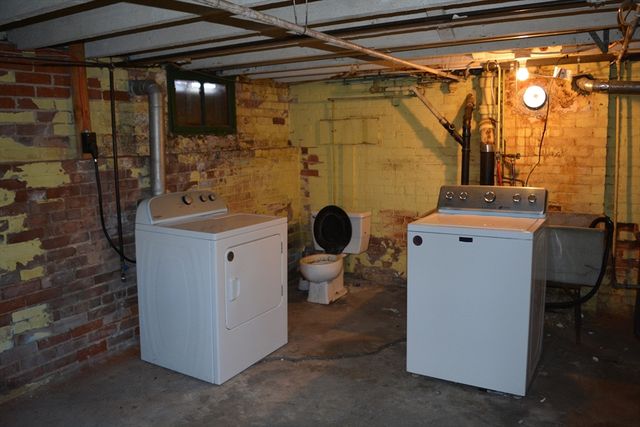 2-4 Clinton Street, Easthampton, MA 01027